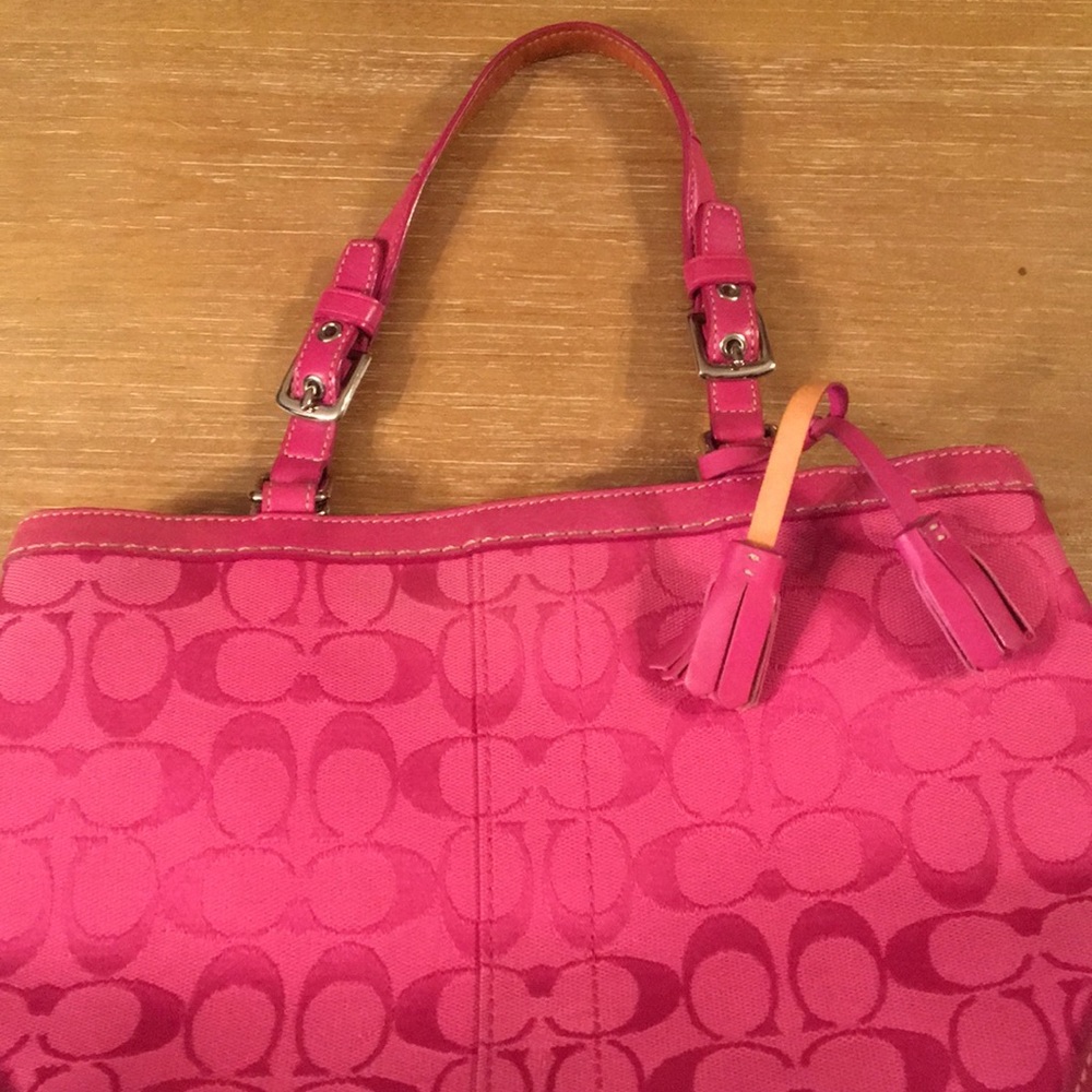 Authentic Coach Purse!!